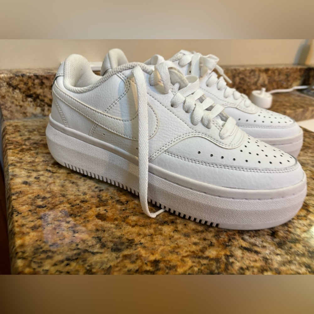 Nike court vision alta Women's White Sneakers - Picture 4 of 8
